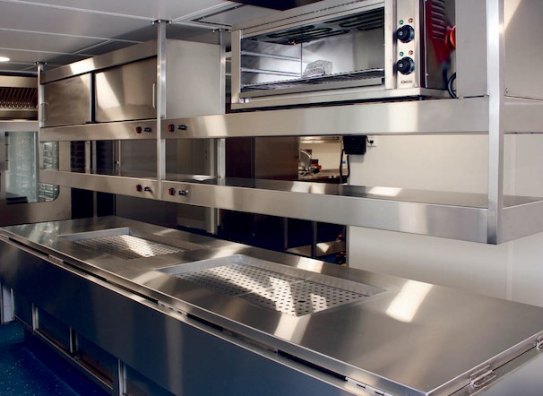 Keukenoplossingen Avalon Envision door Ahorn Grootkeukentechniek BV